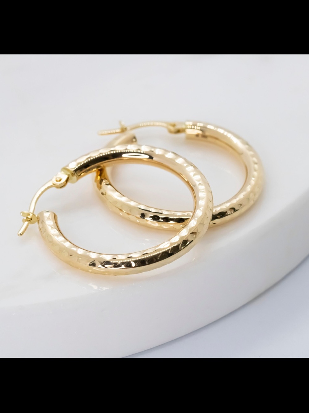 Vintage 14k solid  gold diamond cut hoops